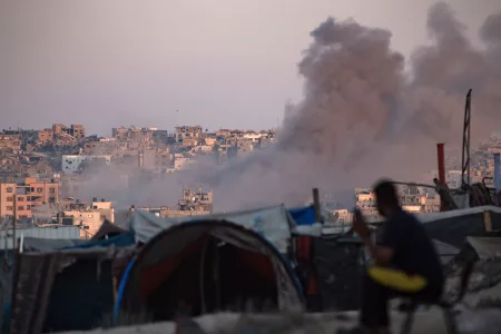 Palestinian Death Toll in Gaza Strip Exceeds 40,000