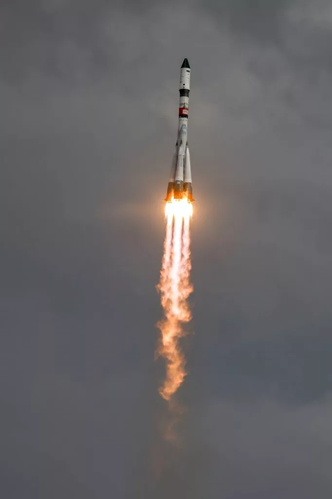 RUSYA'NIN "PROGRESS MS-28" KARGO KAPSÜLÜ UZAYA FIRLATILDI
