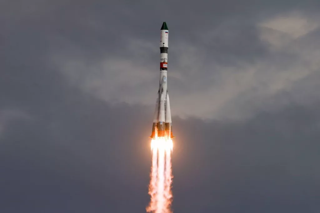RUSYA'NIN "PROGRESS MS-28" KARGO KAPSÜLÜ UZAYA FIRLATILDI