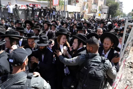 Ultra-Orthodox Jews Protests Recruitment to Israeli Army
