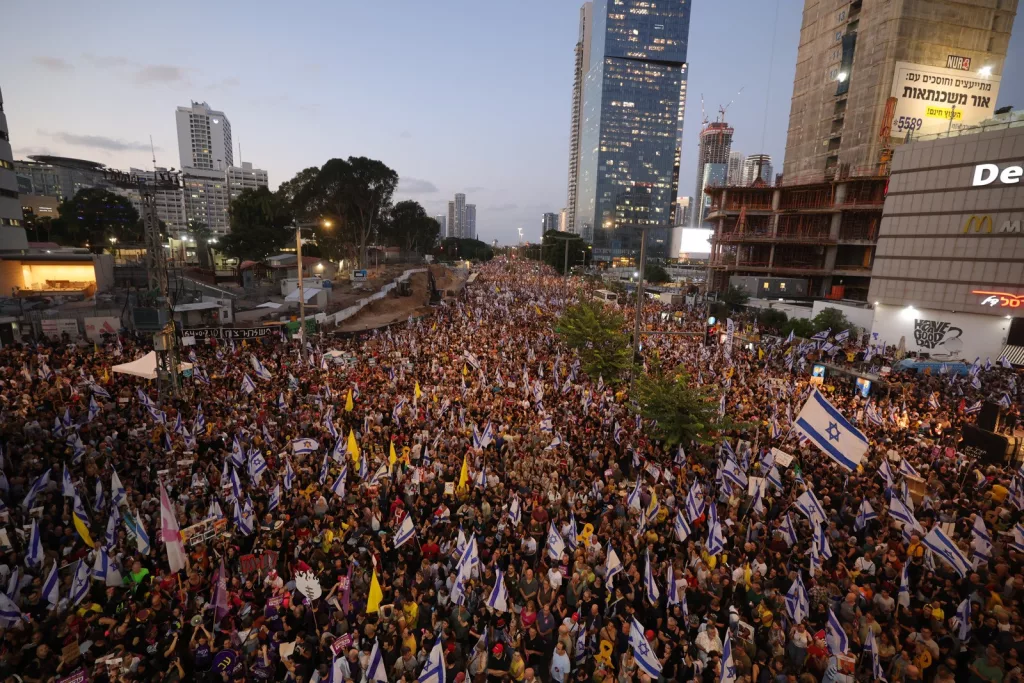 Thousands rally in Tel Aviv to demand release of Israeli hostages held in Gaza
