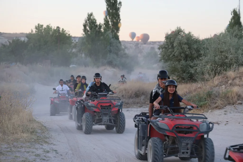 KAPADOKYA'YI 8 AYDA 3 MİLYON TURİST ZİYARET ETTİ
