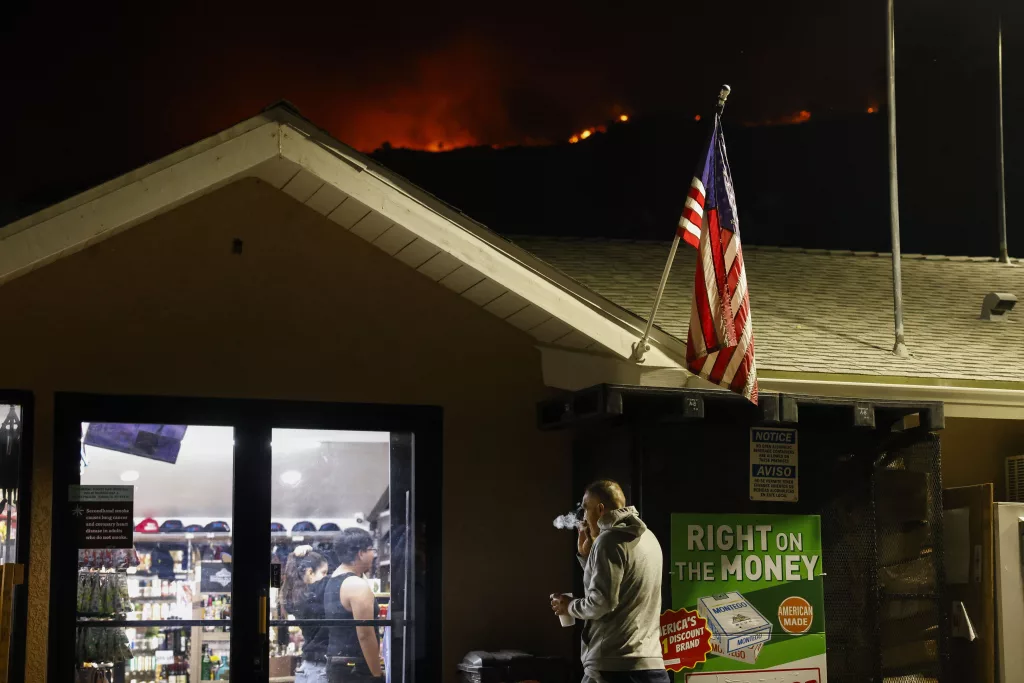 'Airport Fire' Wildfire Continues to Burn in Southern California