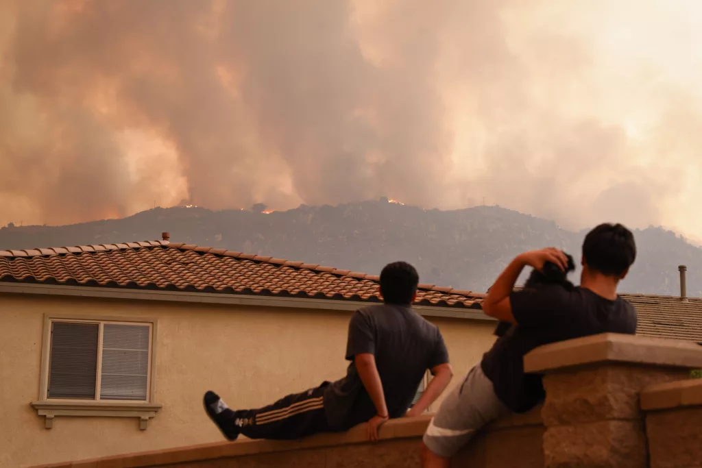 'Airport Fire' Wildfire Continues to Burn in Southern California