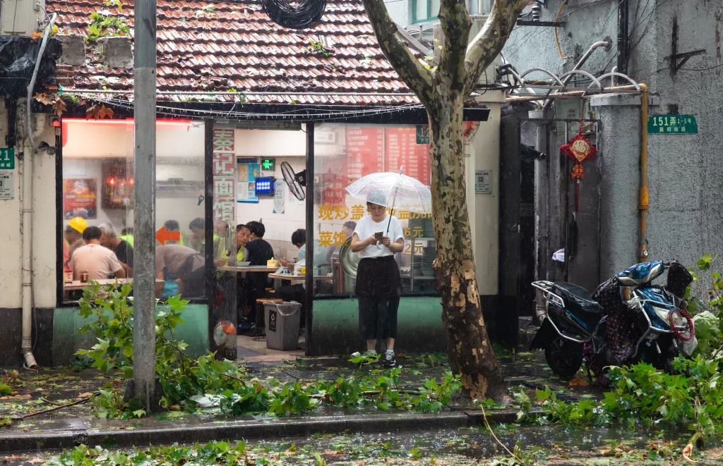 Typhoon Bebinca lands in Shanghai