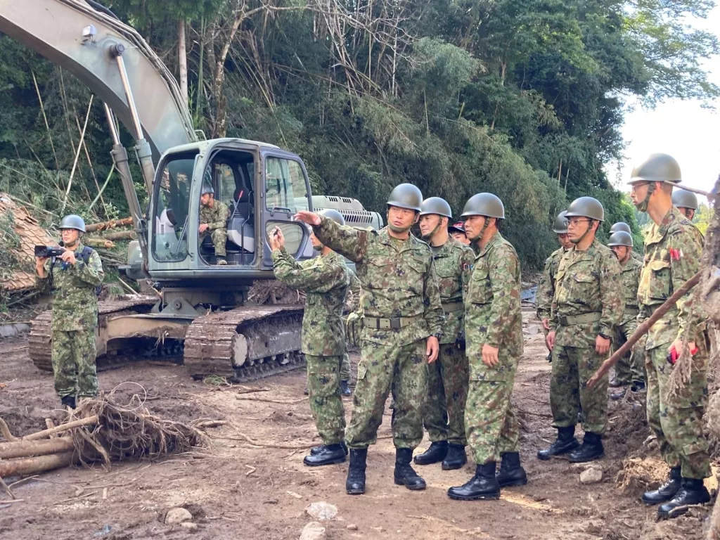 JAPONYA'DAKİ SEL VE TOPRAK KAYMALARINDA ÖLÜ SAYISI 11'E YÜKSELDİ KAYIP 6 KİŞİ ARANIYOR