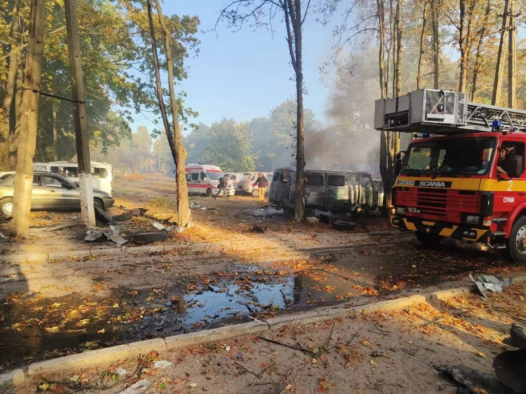 RUSYA, UKRAYNA'DA SAĞLIK MERKEZİNİ VURDU: 8 ÖLÜ, 11 YARALI