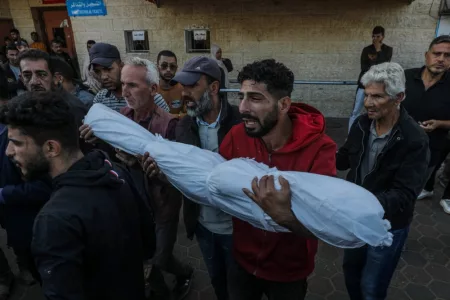 Gazan Death Toll Rises to 43,163
