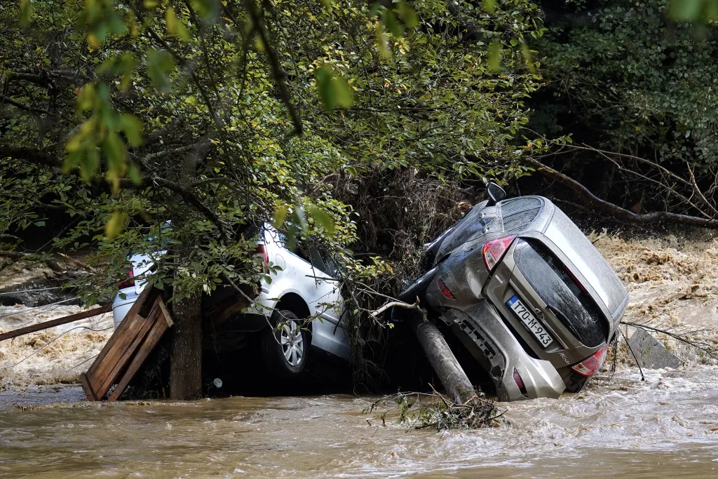 More than a dozen people killed in flash floods across Bosnia and Herzegovina