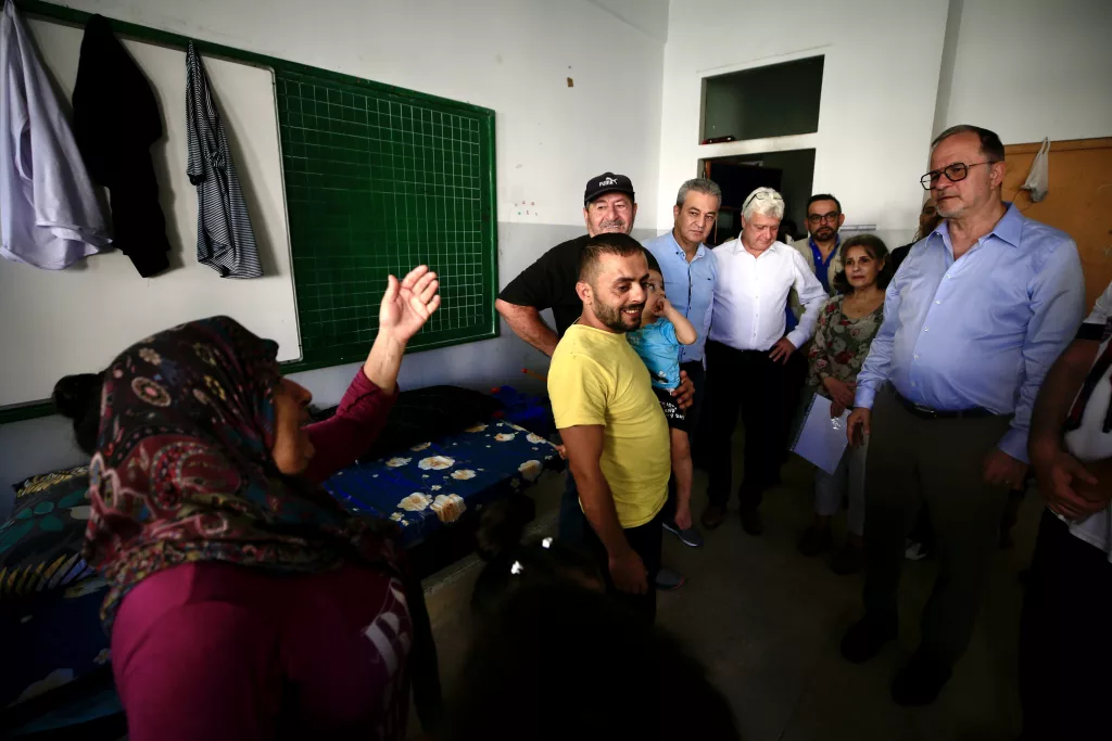 UNICEF Deputy Executive Director Ted Chaiban visits a shelter for displaced people in Sidon
