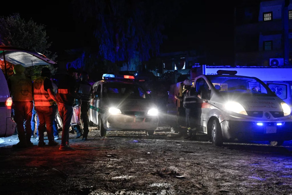 Israeli airstrikes target southern district of Beirut