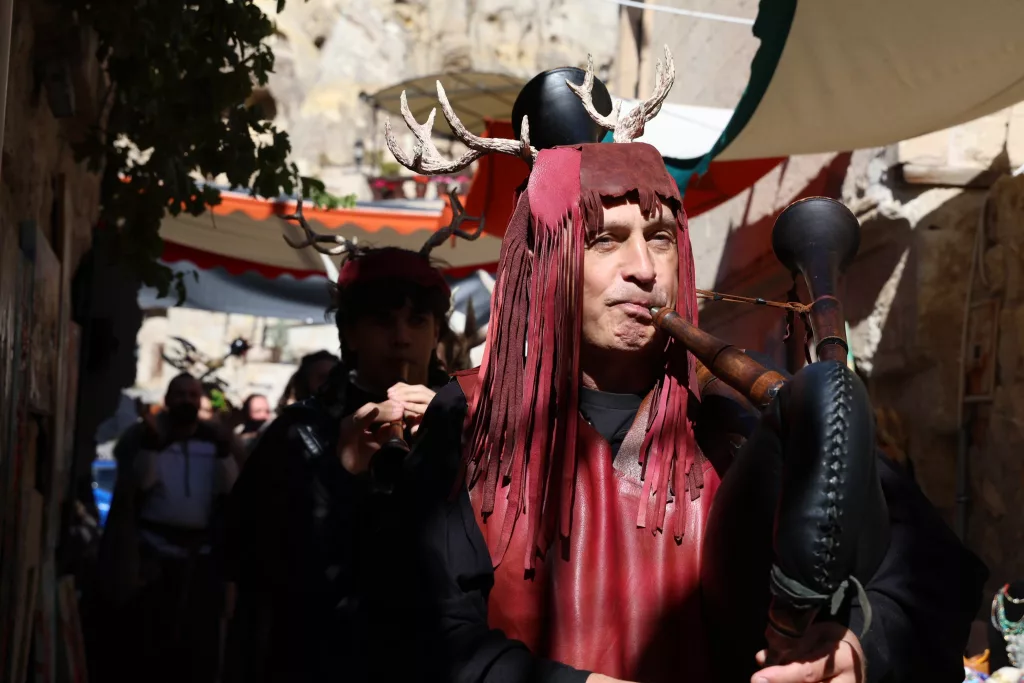 ORTAÇAĞ'I KAPADOKYA'YA TAŞIDILAR
