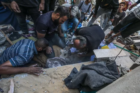 Nineteen Palestinians Die in 24 Hours