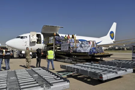 Pakistan Sends 17 Tons of Aid to Beirut