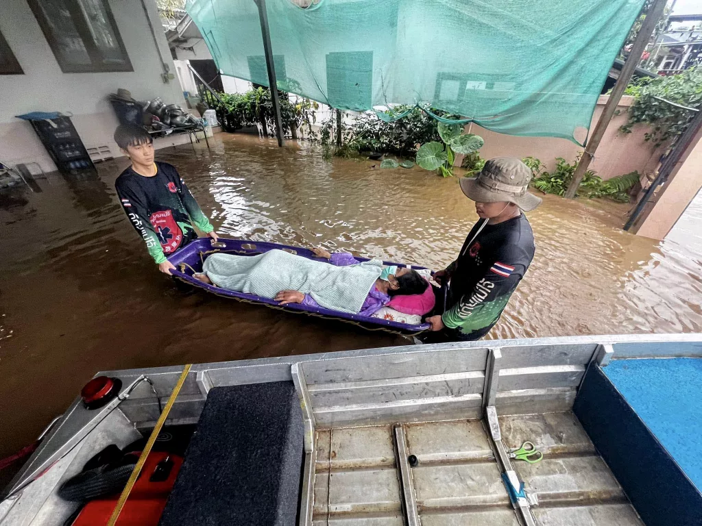 Evacuations underway as flash floods sweep through Chiang Mai province