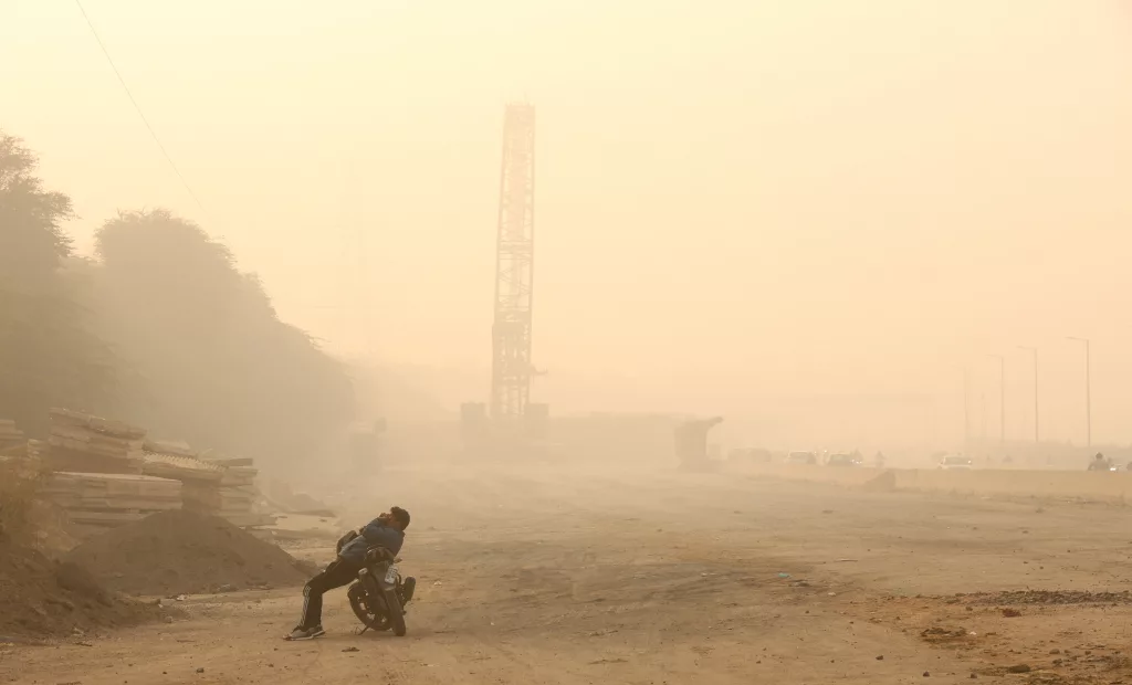 Air quality worsens to 'severe' category in Delhi