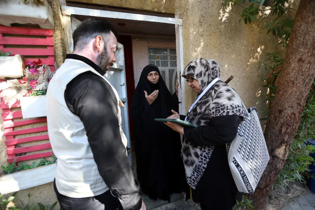 Iraq conducts its first general population census in 37 years