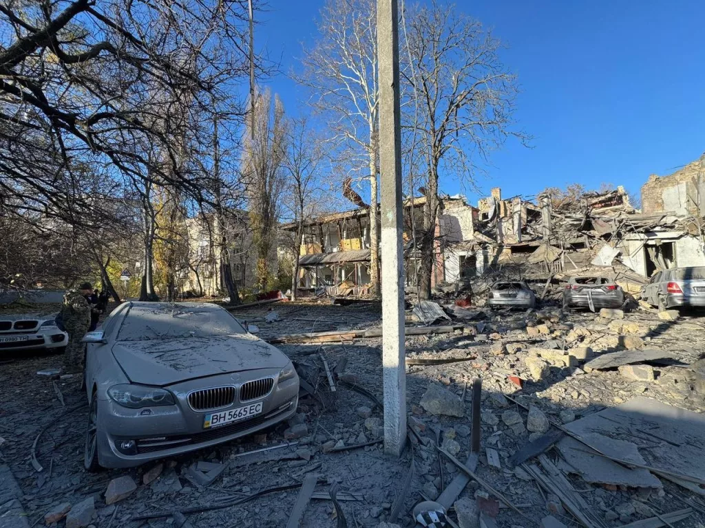 RUSYA, UKRAYNA'DA ENERJİ ALTYAPISINA VE SANAYİ TESİSLERİNE SALDIRDI
