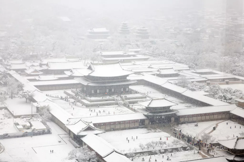 Heavy snowfall in Seoul