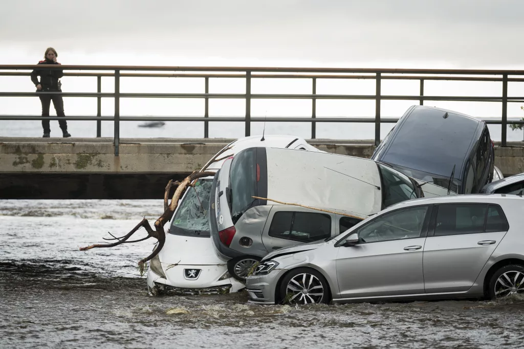 Bad weather pre-alert activated in Cadaques, region of Girona