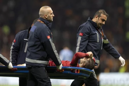 Mauro Icardi Out for Months due to Severe Injury