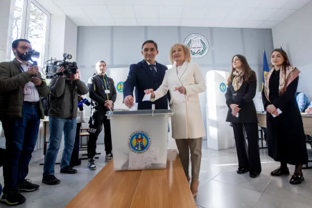 Second Round of Moldovan Presidential Elections Begins