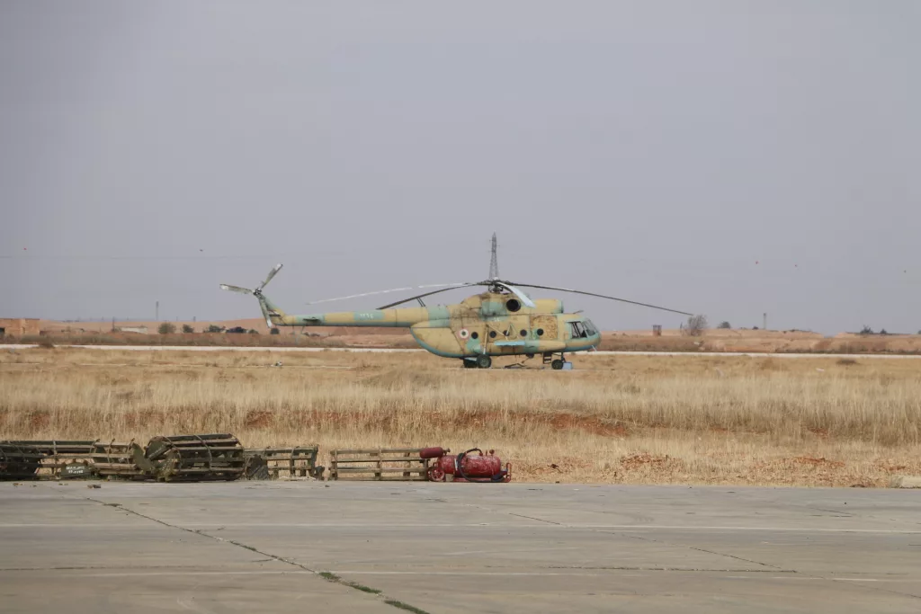 HALEP'TE REJİME AİT HELİKOPTERLER VE SAVAŞ UÇAKLARI SMO'NUN ELİNE GEÇTİ