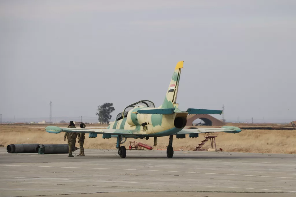HALEP'TE REJİME AİT HELİKOPTERLER VE SAVAŞ UÇAKLARI SMO'NUN ELİNE GEÇTİ