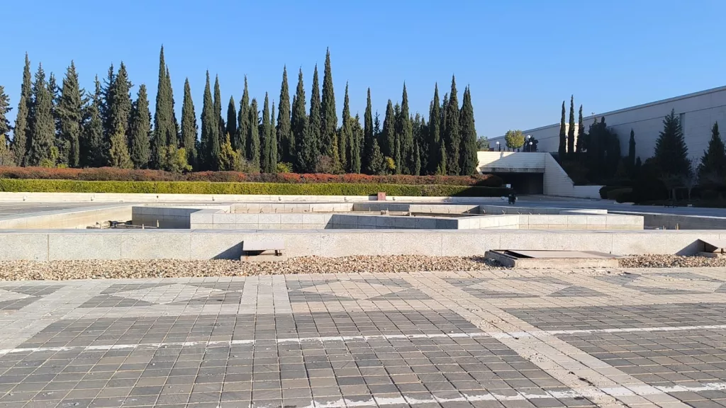 ESAD'IN BAŞKANLIK SARAYINDA SESSİZLİK HAKİM