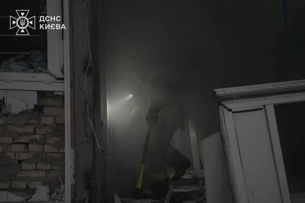 RUSYA'DAN KİEV'E 8 FÜZEYLE SALDIRI: 1 ÖLÜ, 7 YARALI
