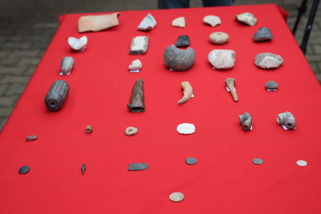 CUMHURİYET DÖNEMİ İLK PARALARINDAN OSMANLICA YAZILI SİKKE AMİDA HÖYÜK KAZISINDA ÇIKARILDI AMİDA HÖYÜK 2024 KAZILARI TAMAMLANDI, ORTAYA ÇIKARTILAN ESERLER SERGİLENDİ
