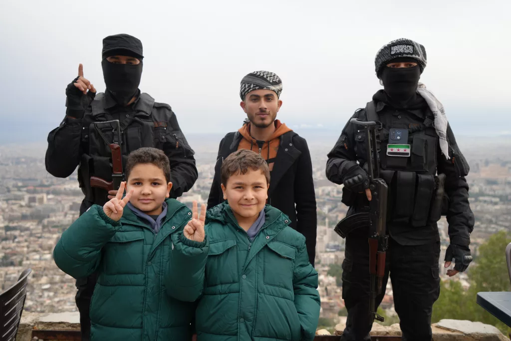 ESAD'IN 15 YIL ÖNCE GİRİŞİNİ YASAKLADIĞI KASYUN DAĞI'NA ZİYARETÇİ AKINI