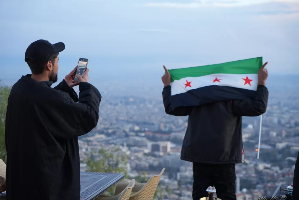 ESAD'IN 15 YIL ÖNCE GİRİŞİNİ YASAKLADIĞI KASYUN DAĞI'NA ZİYARETÇİ AKINI