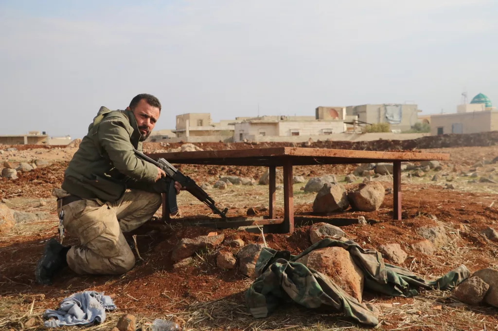 PKK/YPG'NİN TEL RIFAT'TAKİ FARE DELİĞİNİN UCUNDAN KAÇIŞ ASANSÖRÜ ÇIKTI