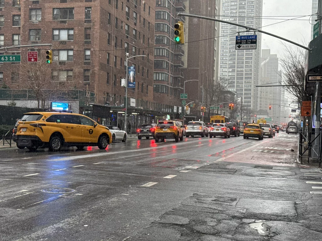 NEW YORK'TA "TRAFİK YOĞUNLUĞU ÜCRETİ" UYGULAMASI BAŞLADI