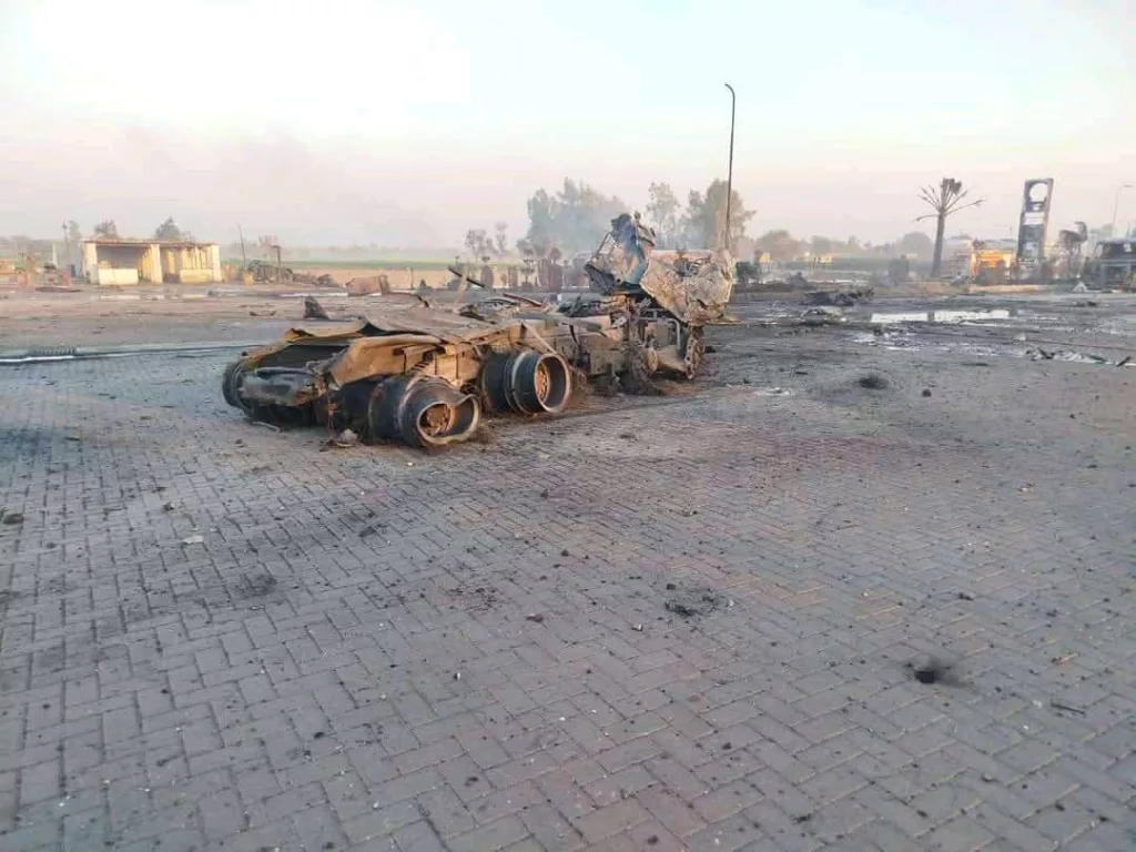 PAKİSTAN'DA SON İKİ GÜNDE İKİNCİ KEZ LPG YÜKLÜ TANKER PATLADI: 1 ÖLÜ, 4 YARALI