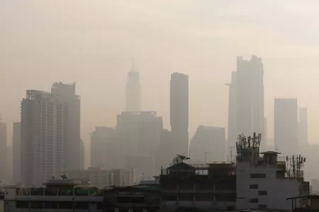 Bangkok Closes Schools as Air Pollution Increases