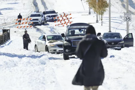 Snowstorm Claims 11 Lives in US