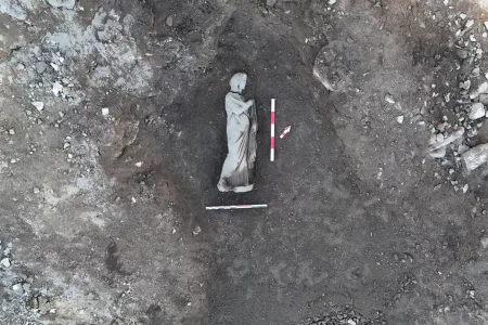 Five Roman-Era Statues Unearthed in Türkiye
