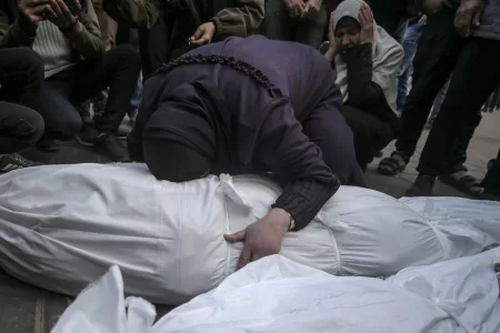 Death Toll in Gaza Rises to 48,365