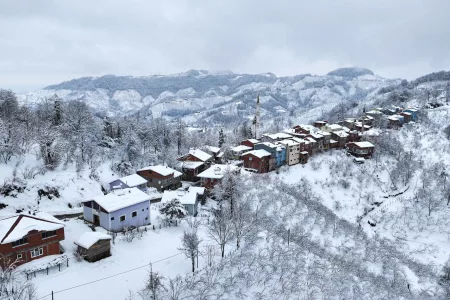 Türkiye’s Terme District Dazzles in Winter