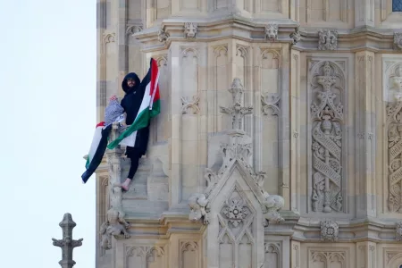 Pro-Palestinian Protester Climbs Elizabeth Tower in London