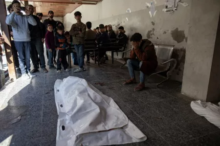 Israeli Attacks Kill 7 More Palestinians