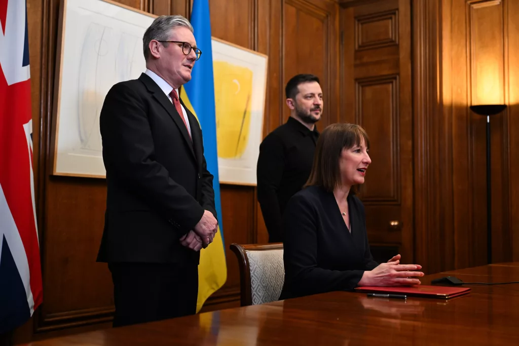Ukraine's Zelensky meets Britain's Startmer in London