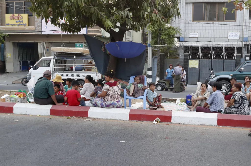 Search and rescue efforts continue in Myanmar after major earthquake
