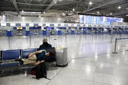 Nationwide Strike Halts Transport in Greece