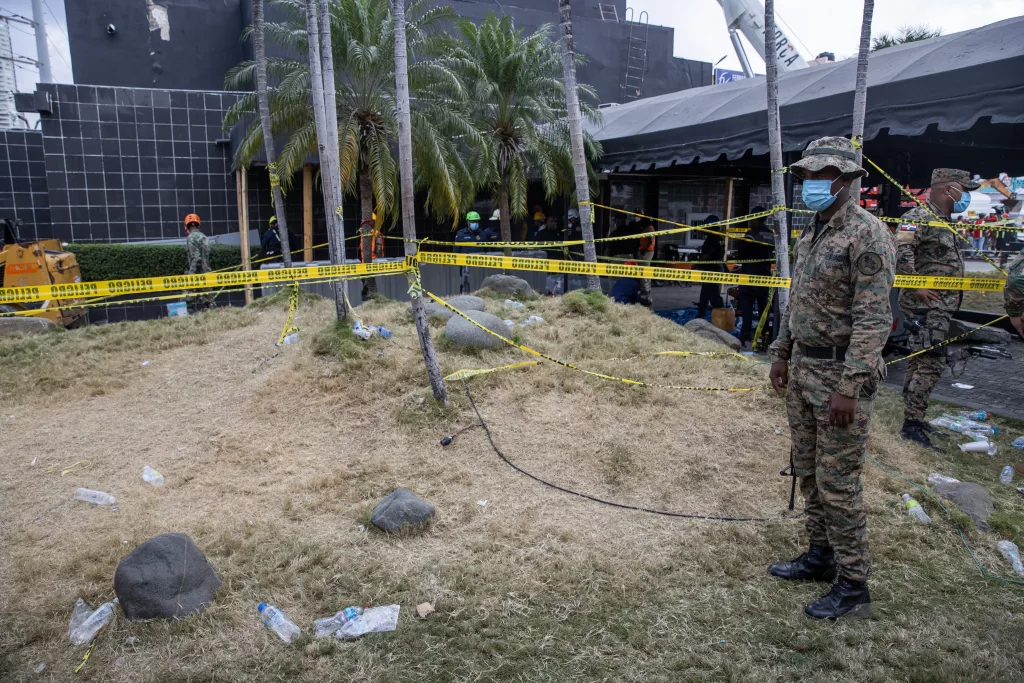 Search operation following nightclub roof collapse in Santo Domingo
