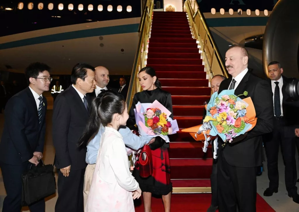 AZERBAYCAN CUMHURBAŞKANI ALİYEV ÇİN'DE