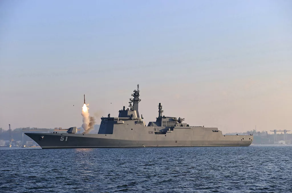 AW443925_02