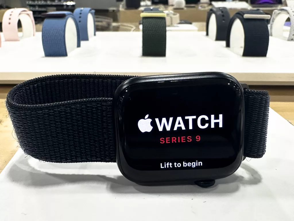 Apple stopping sales of Apple Watch version 9 and Ultra 2